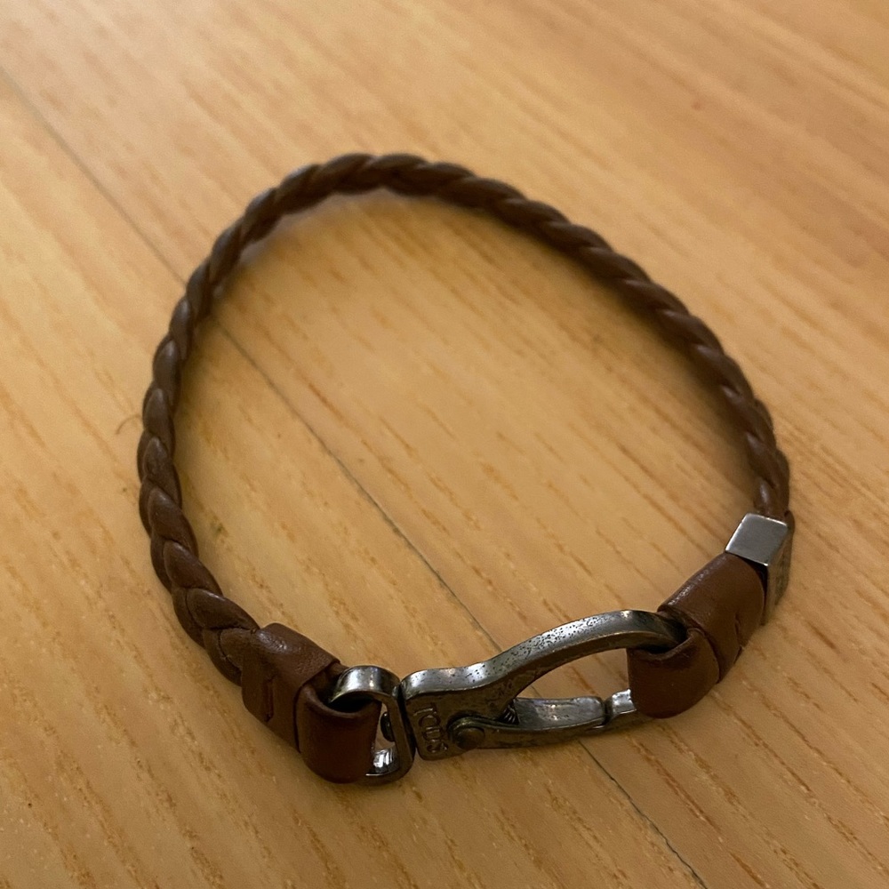 Tod’s braided leather bracelet